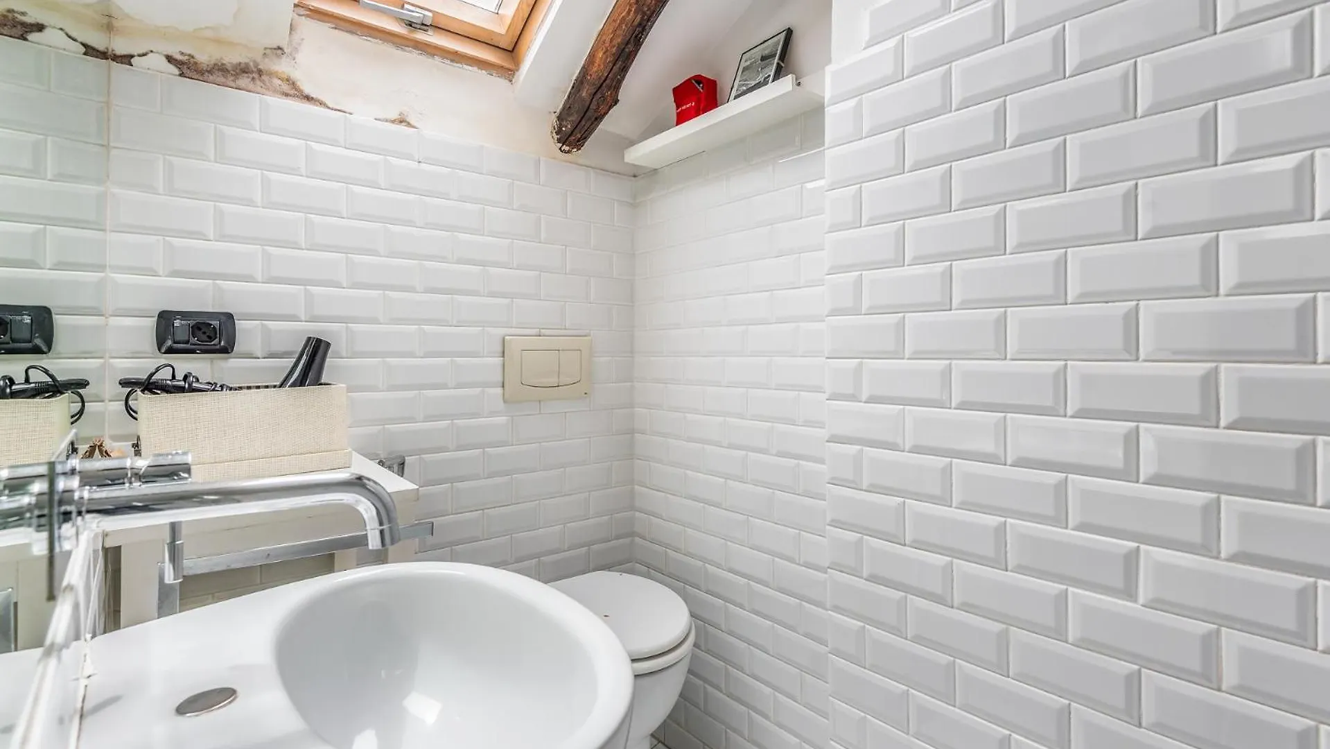Ripa Porta Ticinese Wi-Fi 2 Pax Apartment Milan 0*,  Italy